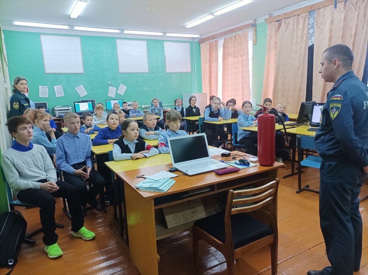 День безопасности в школе